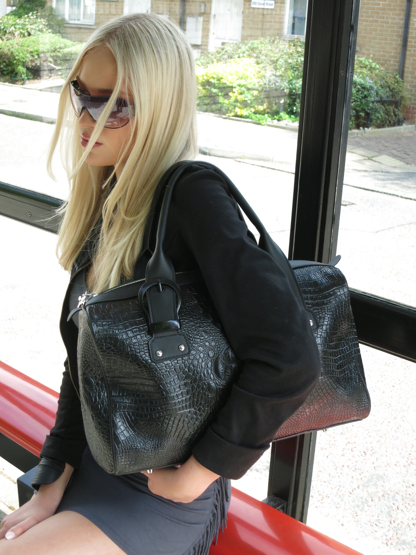 JANE BAG CROC BLACK