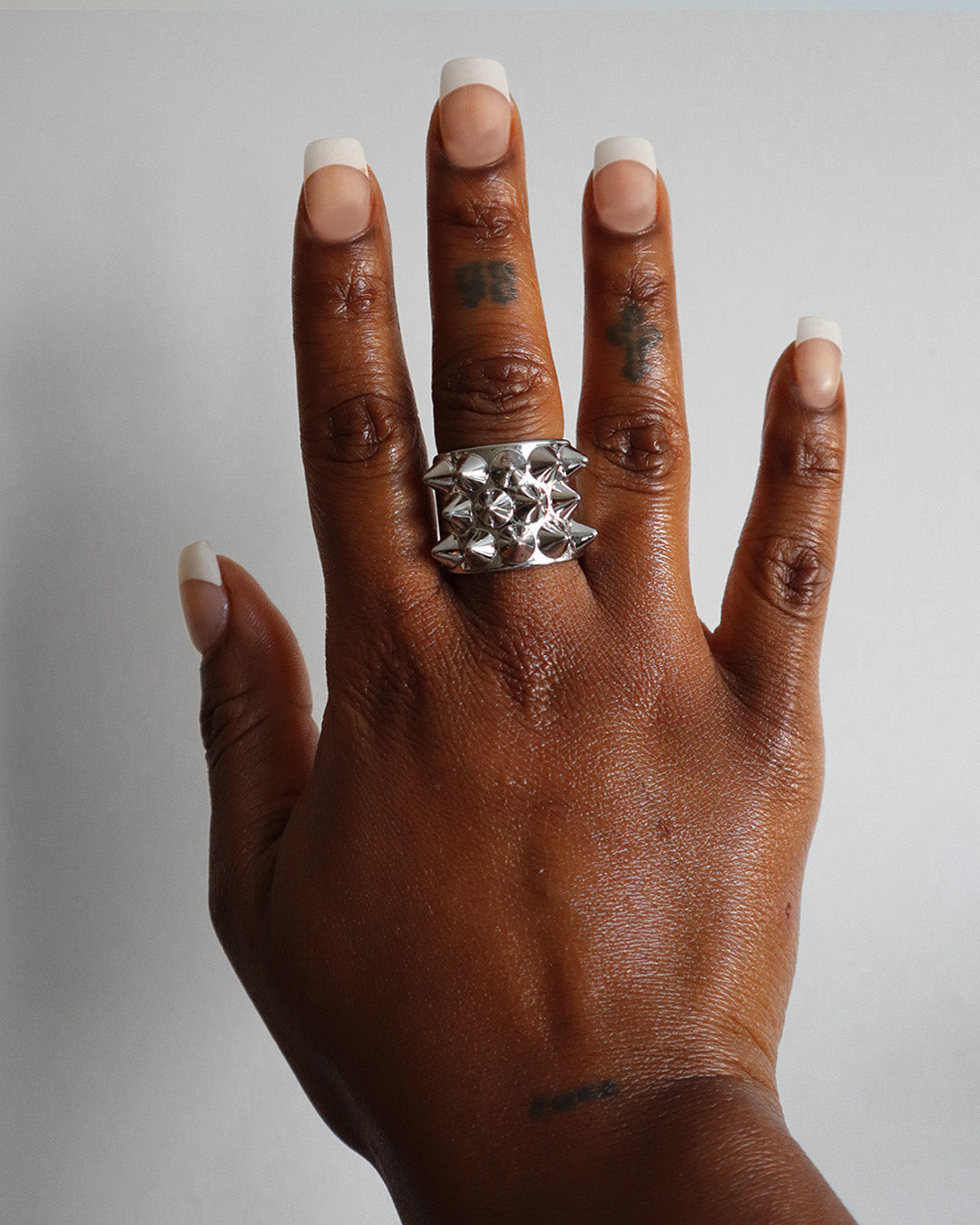 SPIKED RING SILVER