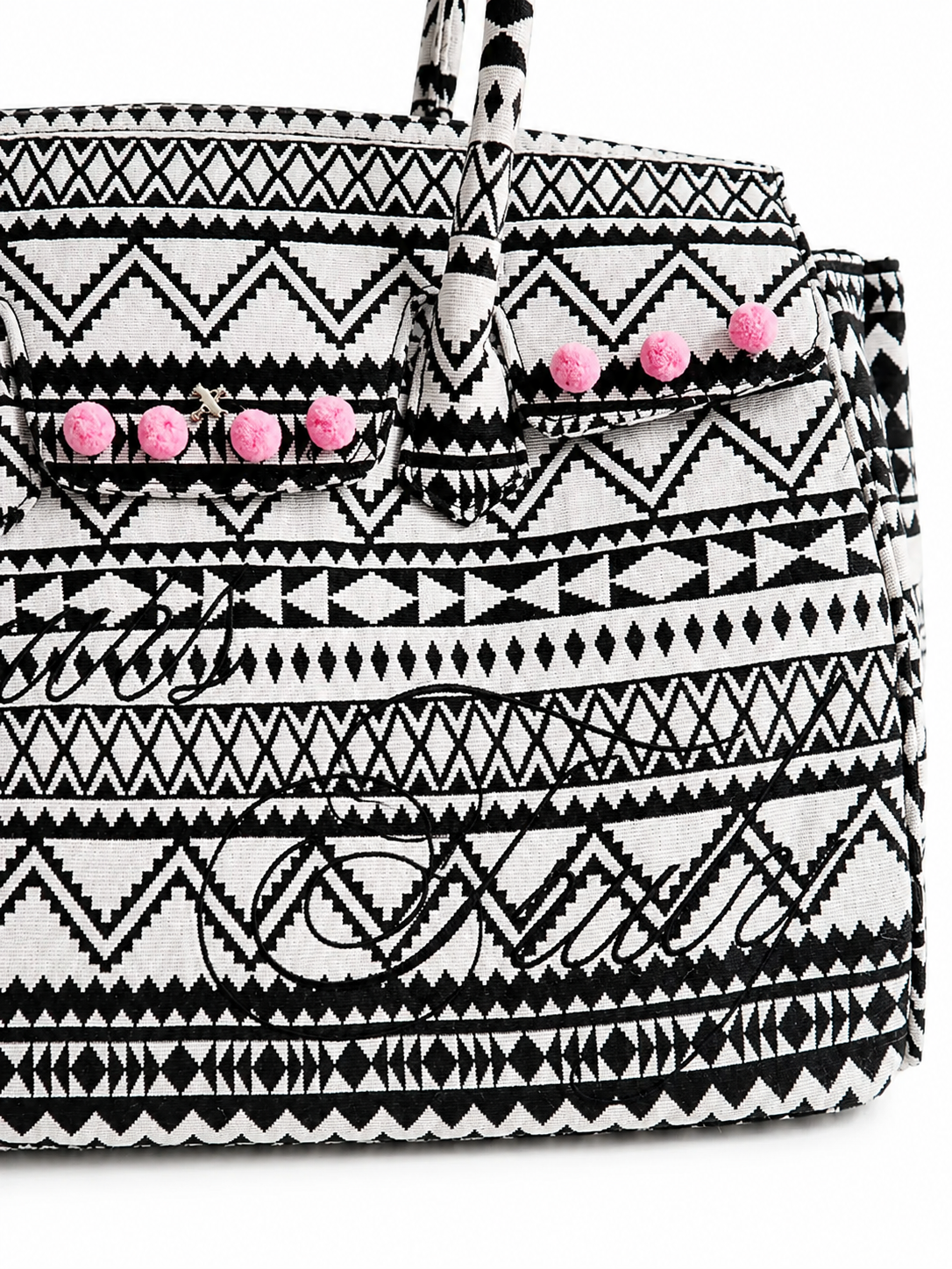 AZTEC CARRYALL