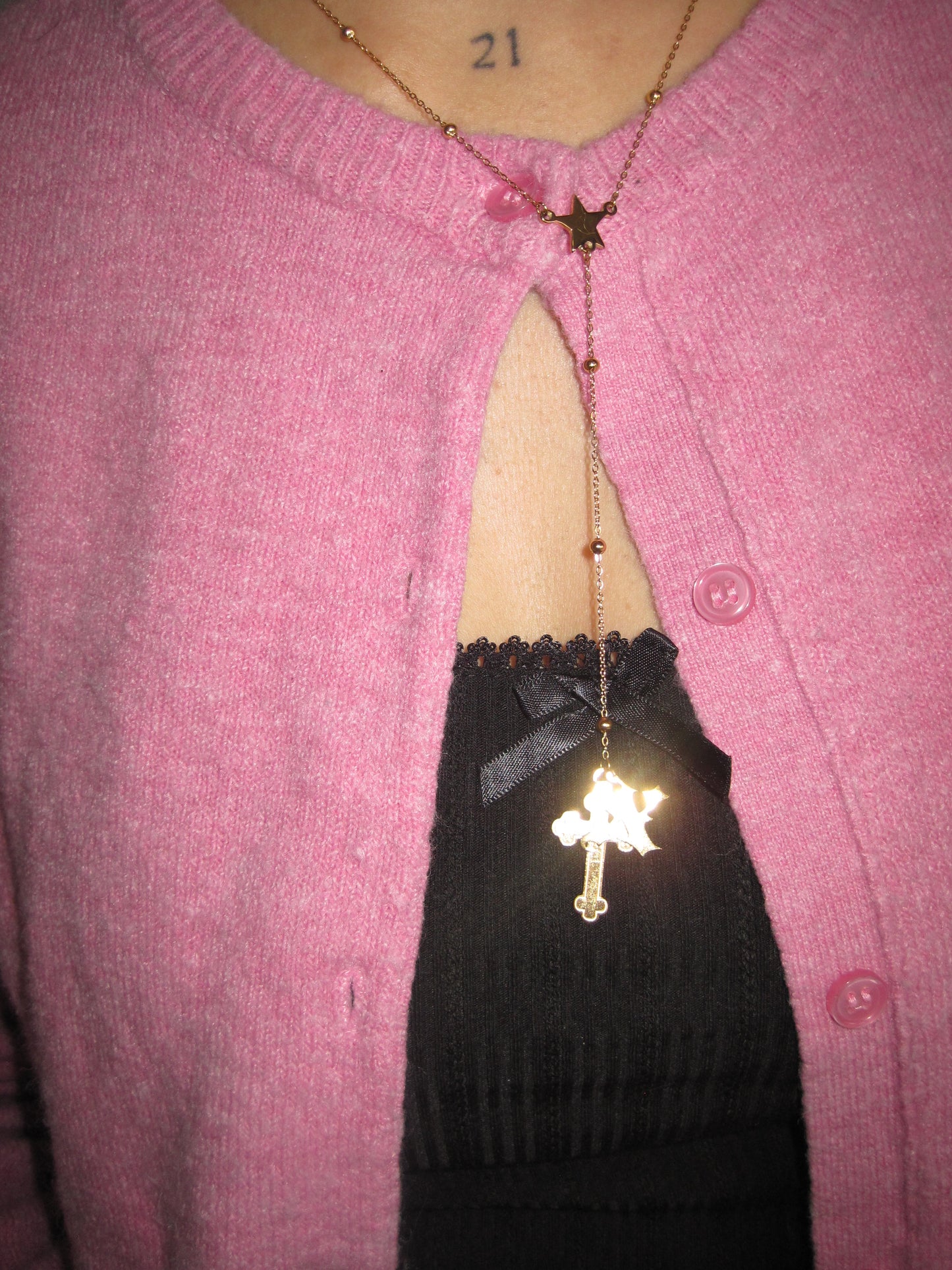 X ROSARY NECKLACE GOLD