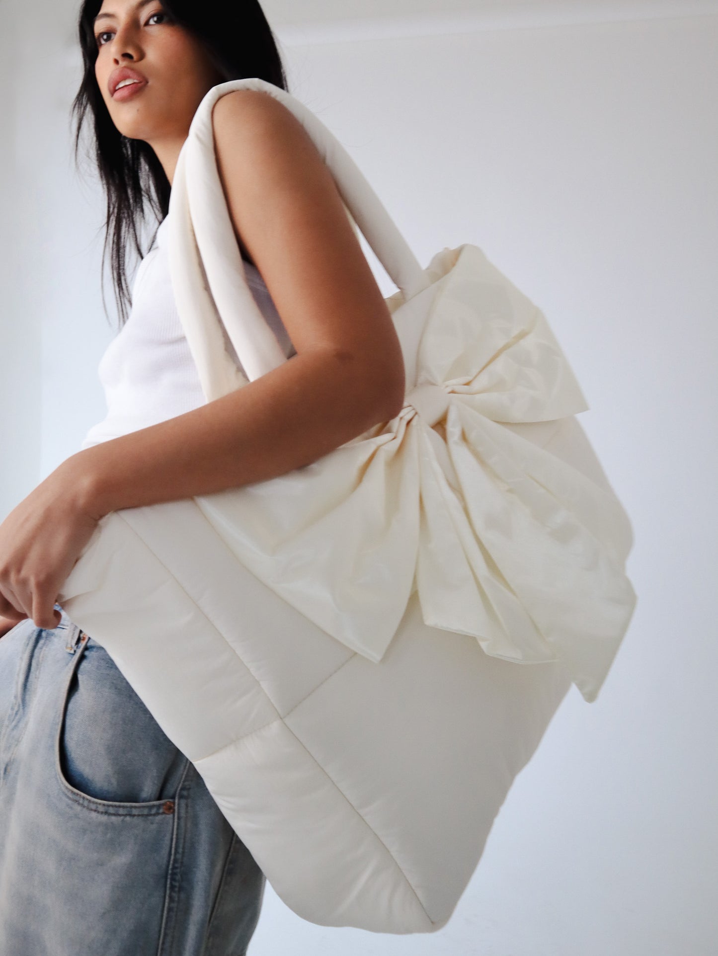 BOW TOTE CREAM