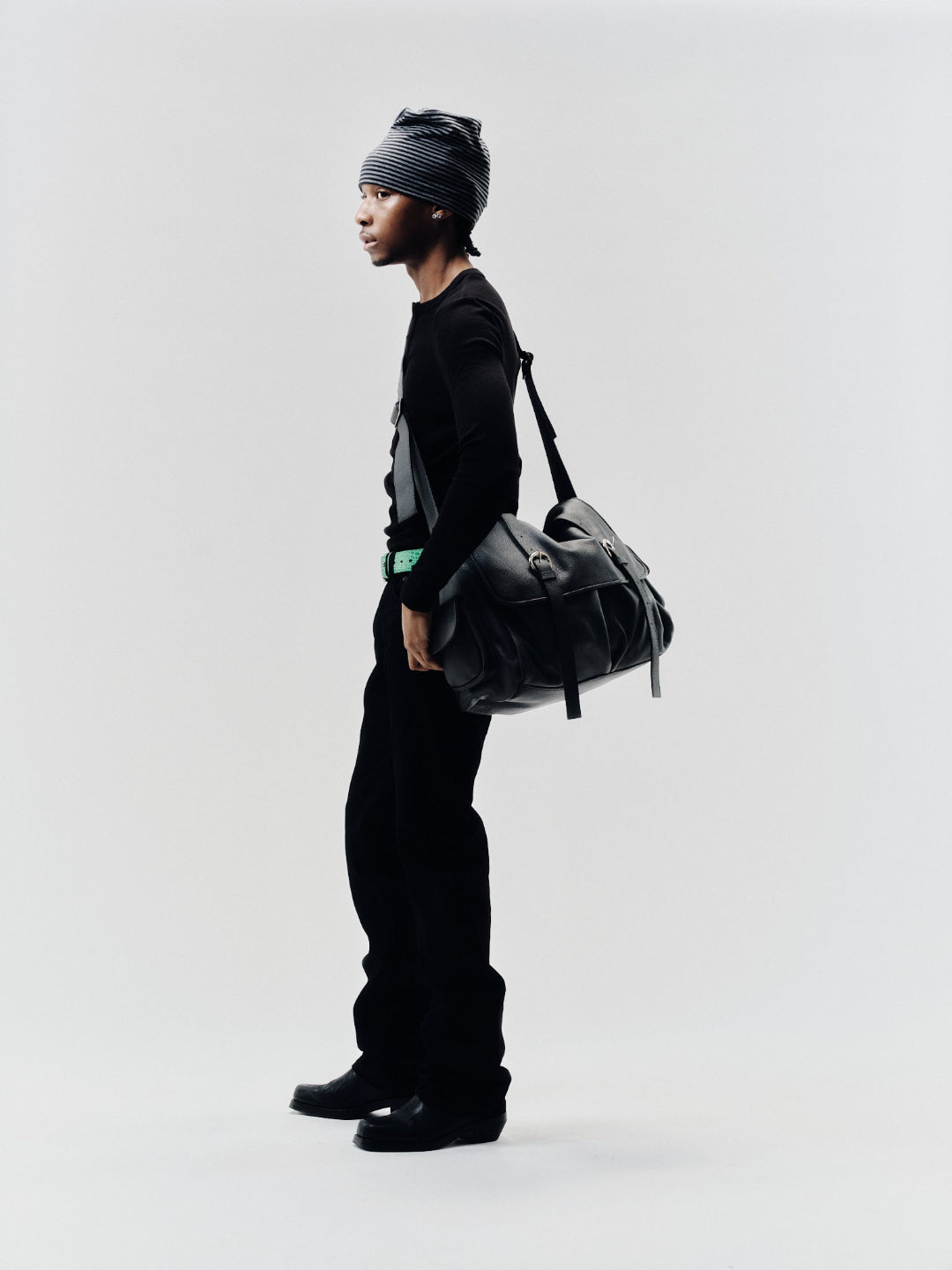 FREDDY LEATHER MESSENGER BLACK
