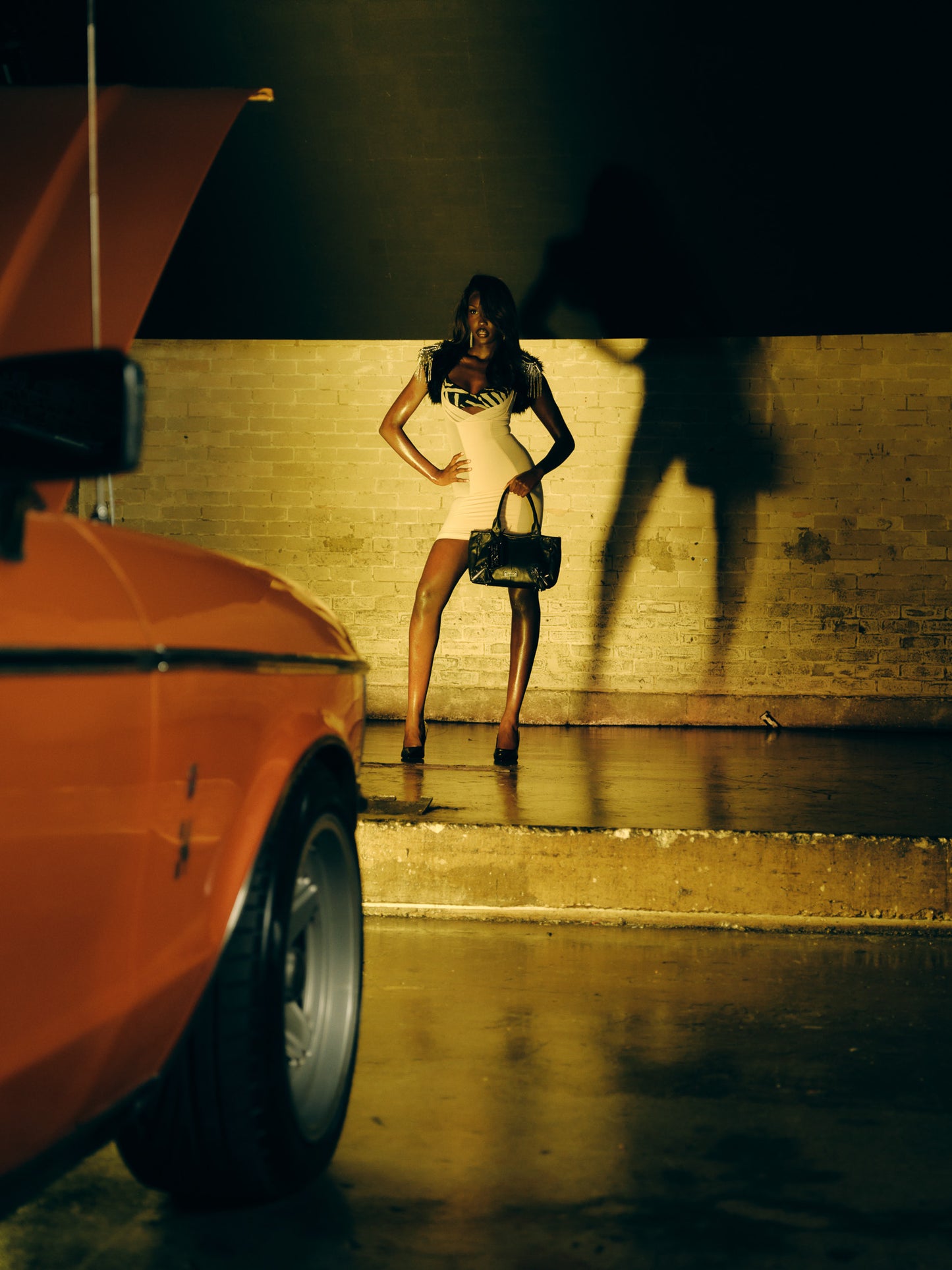 METRO LEATHER BAG BLACK