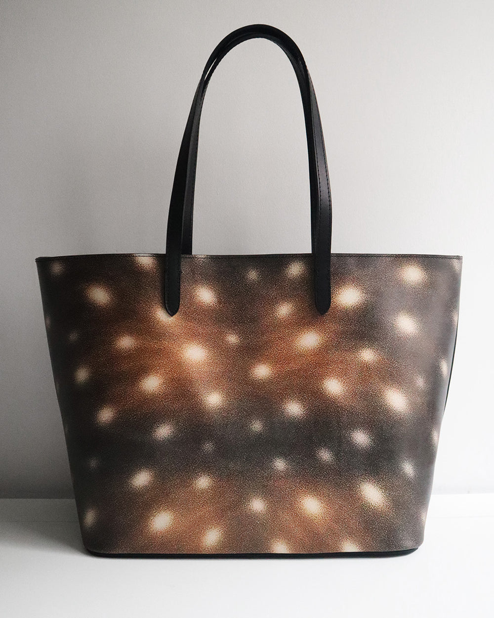 LEATHER AIRBRUSH TOTE BAMBI