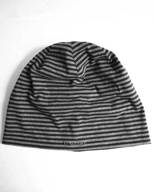SLOUCH BEANIE GREY