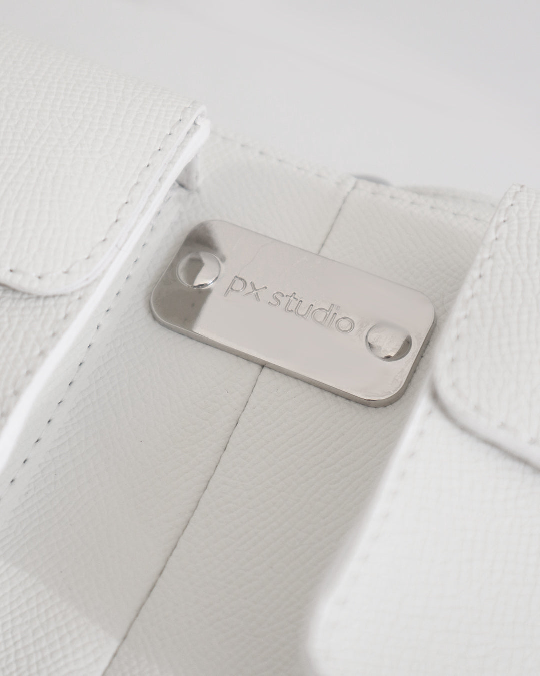 LEATHER BELT BAG WHITE