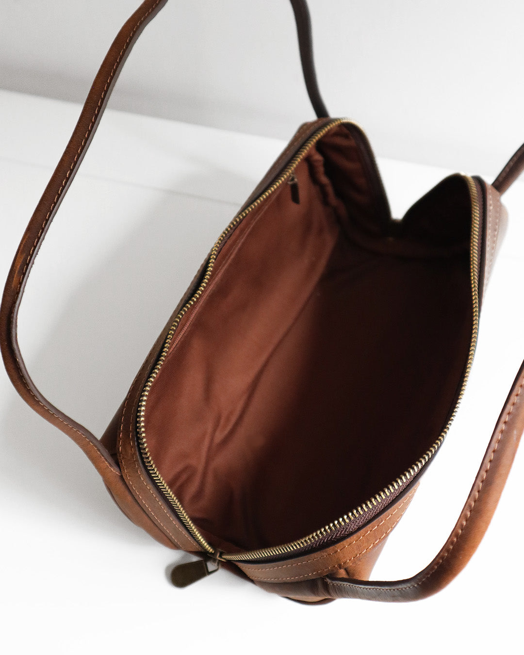 BULLET LEATHER BAG BROWN
