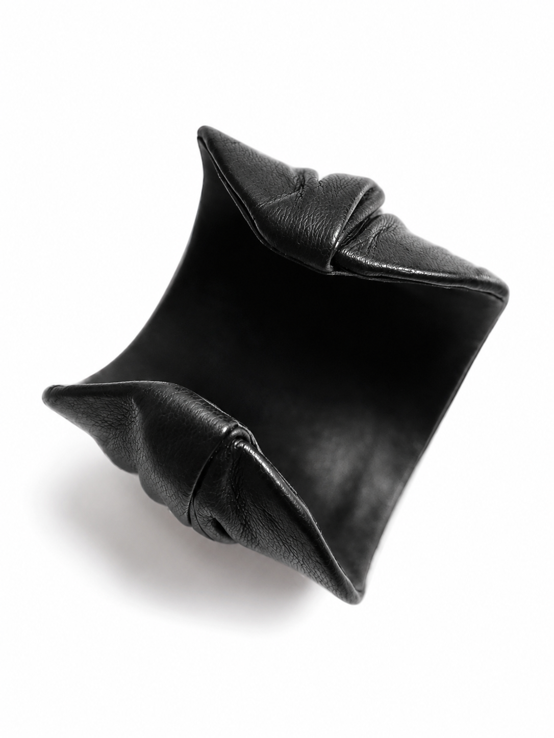 DRAPE CUFF BLACK