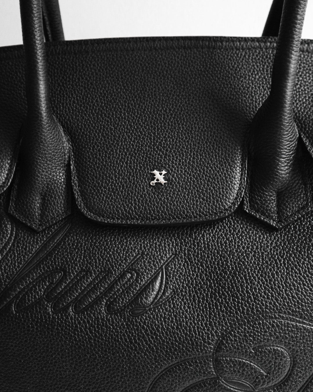 LEATHER CARRYALL BLACK