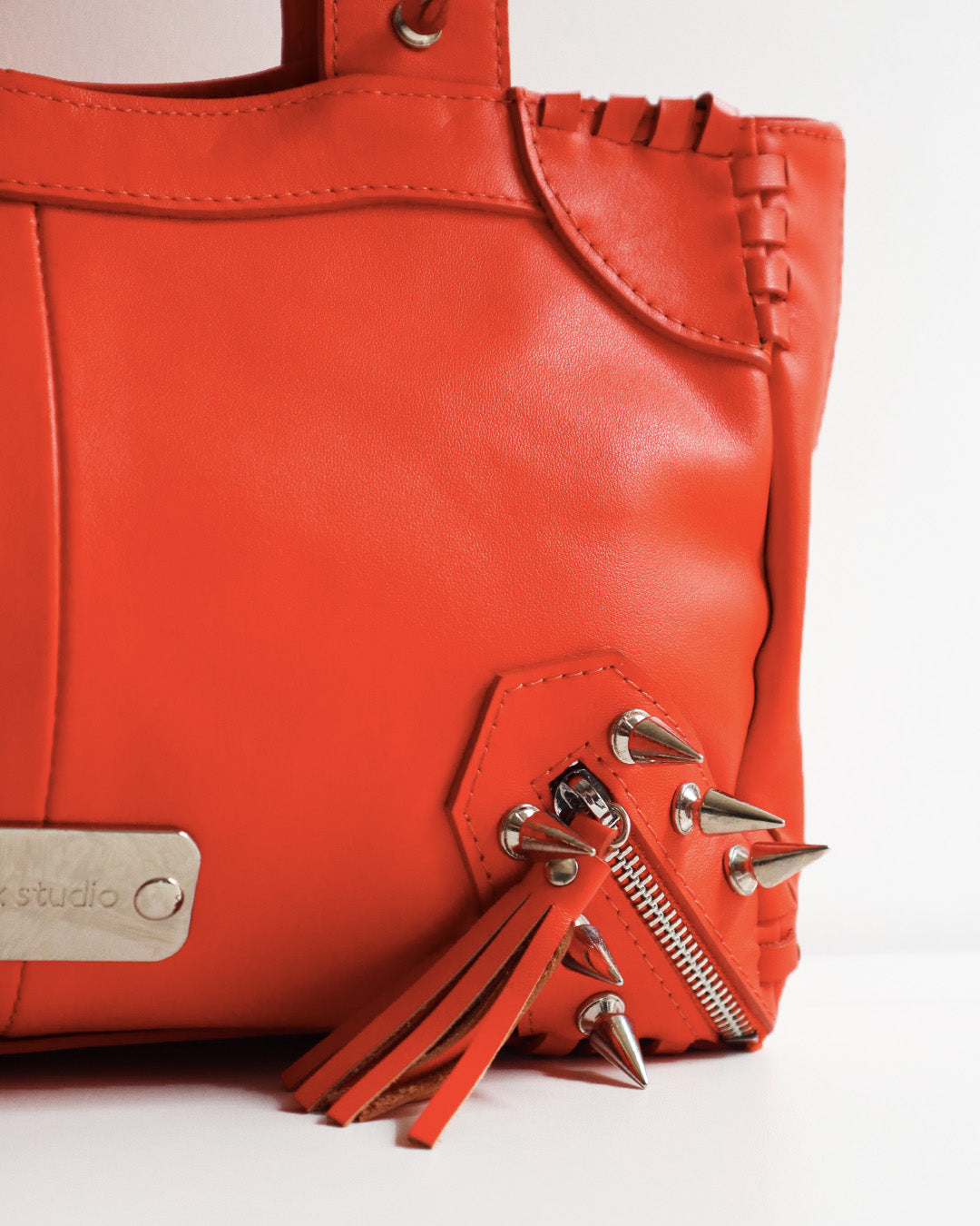 METRO LEATHER BAG ORANGE