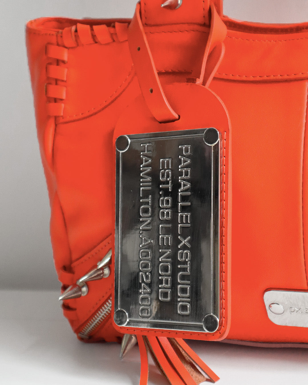 METRO LEATHER BAG ORANGE