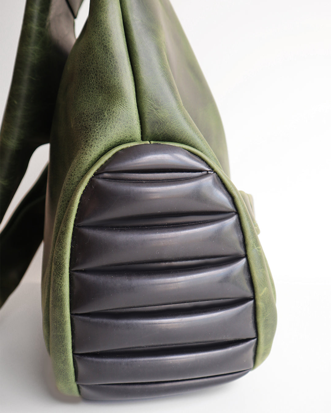 MOTO LEATHER BAG GREEN