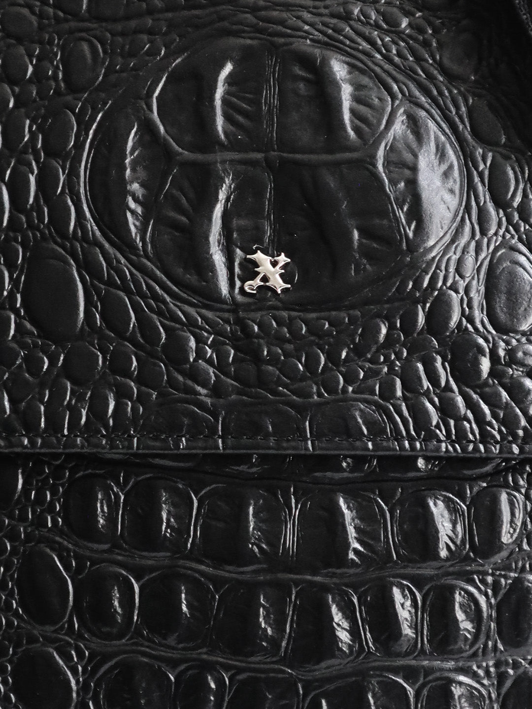 LEATHER POUCH CROC BLACK