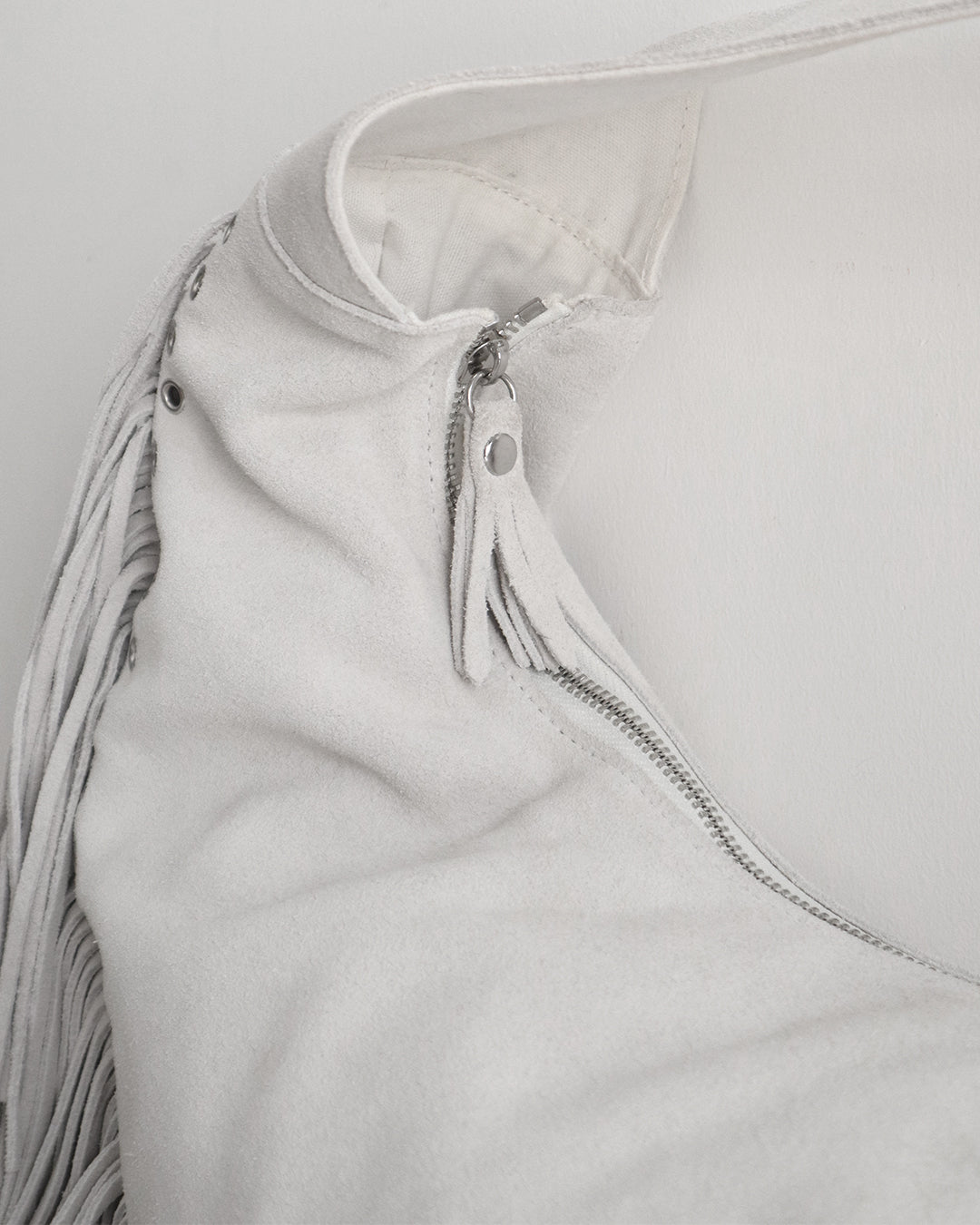 SUEDE TASSEL BAG WHITE