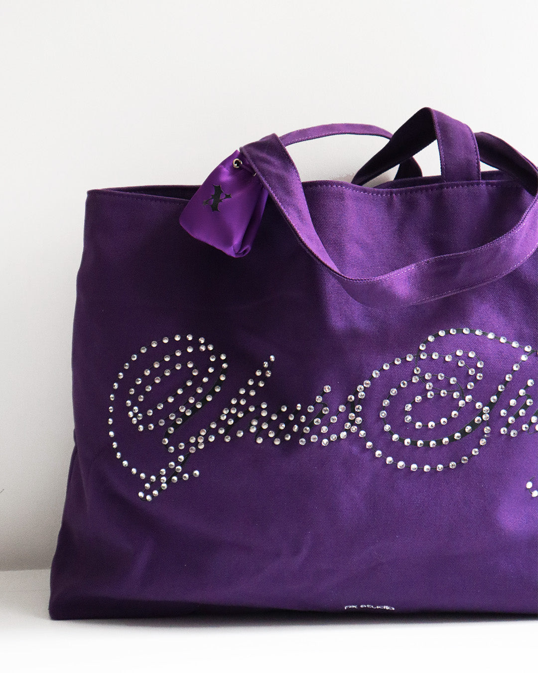 YOURS TRULY TOTE PURPLE