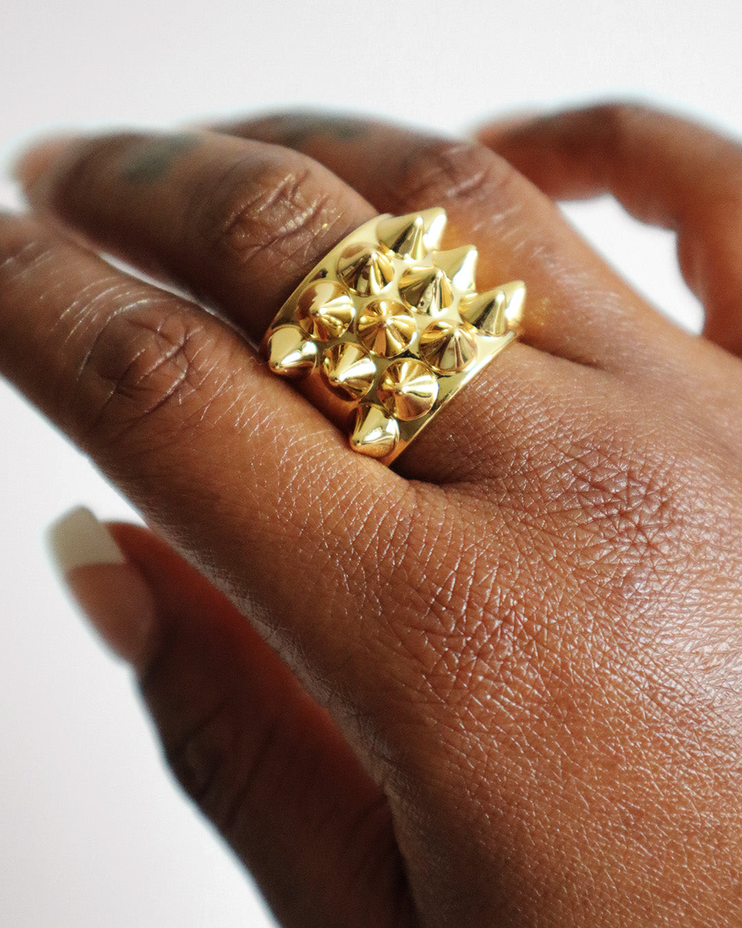 SPIKED RING GOLD