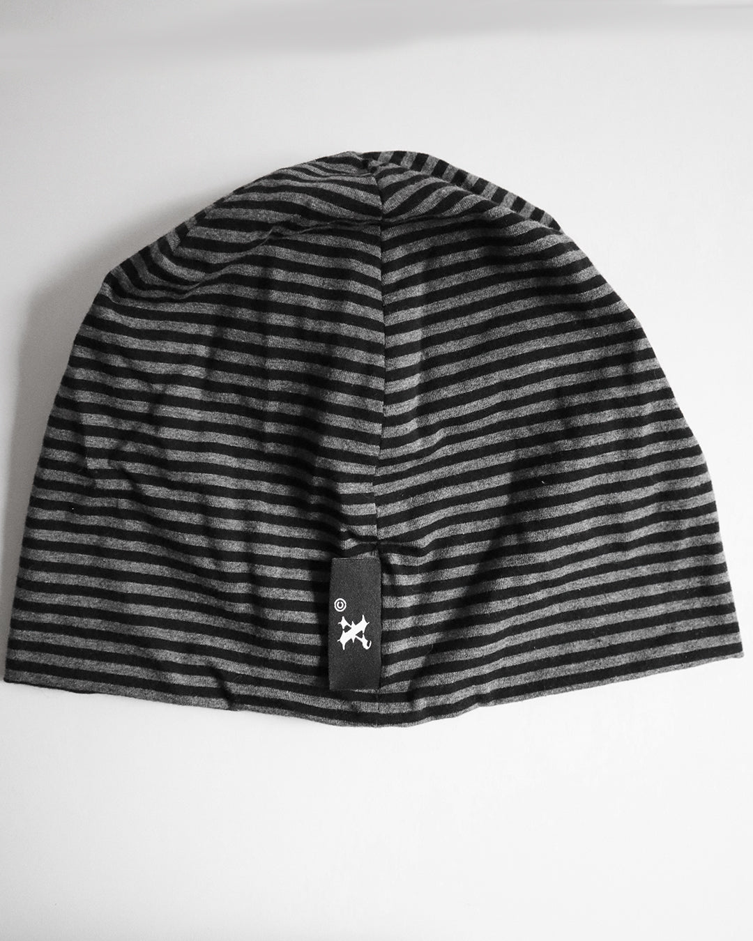 SLOUCH BEANIE GREY
