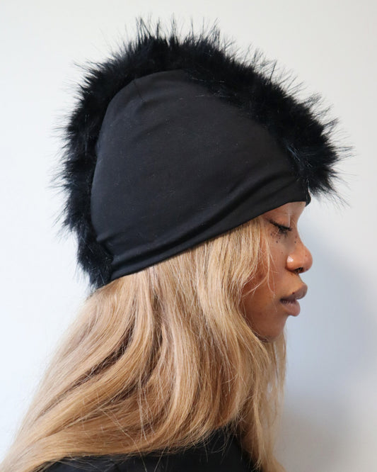 MOHAWK BEANIE BLACK