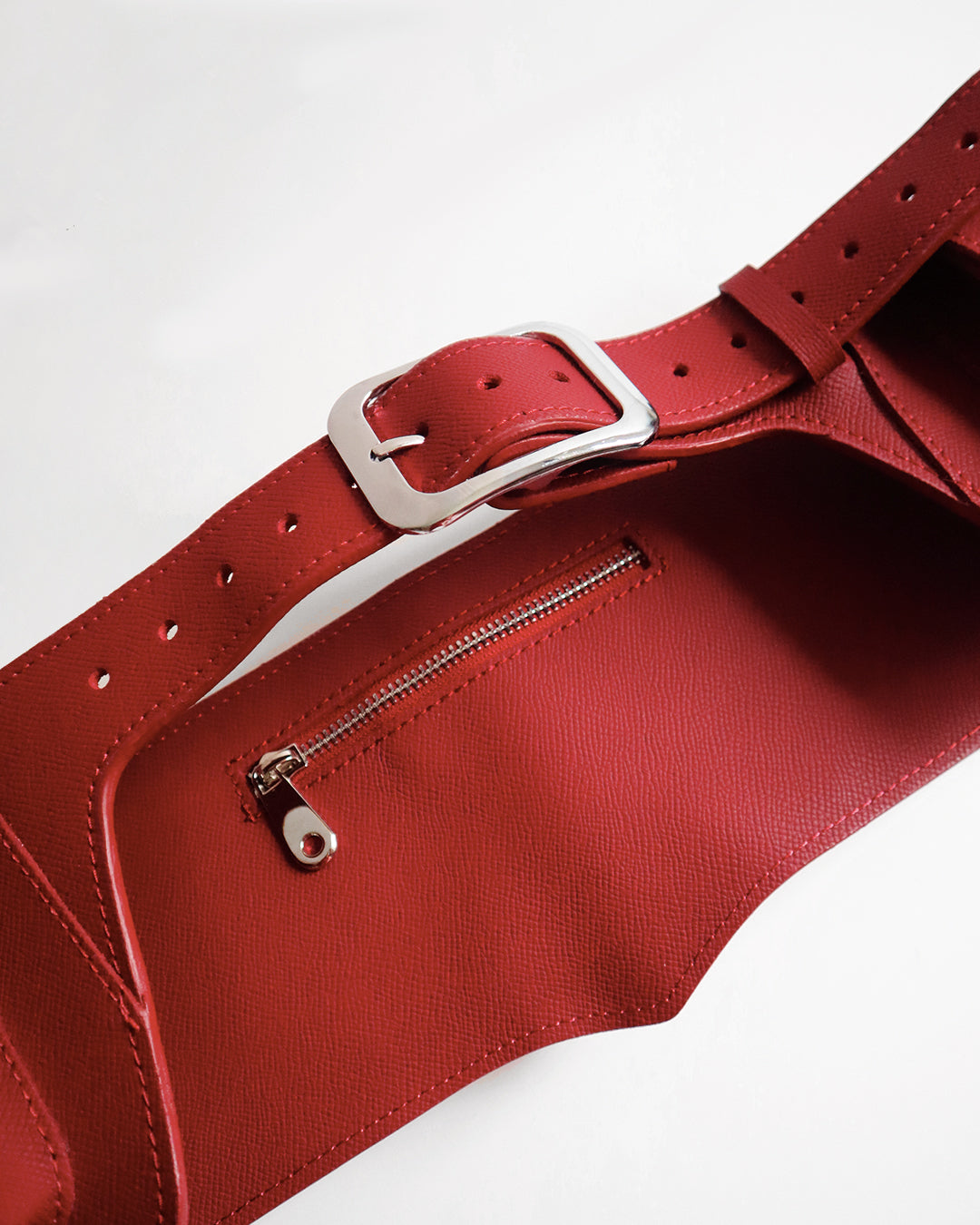 LEATHER BELT BAG RED