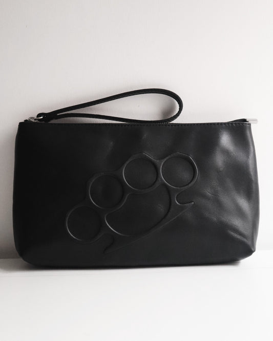 KNUCKLE LEATHER CLUTCH BLACK