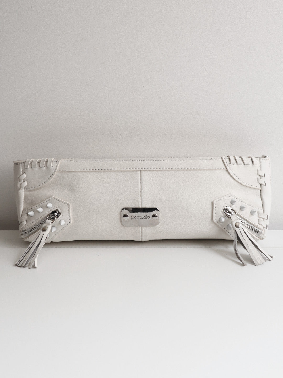 METRO LEATHER CLUTCH WHITE