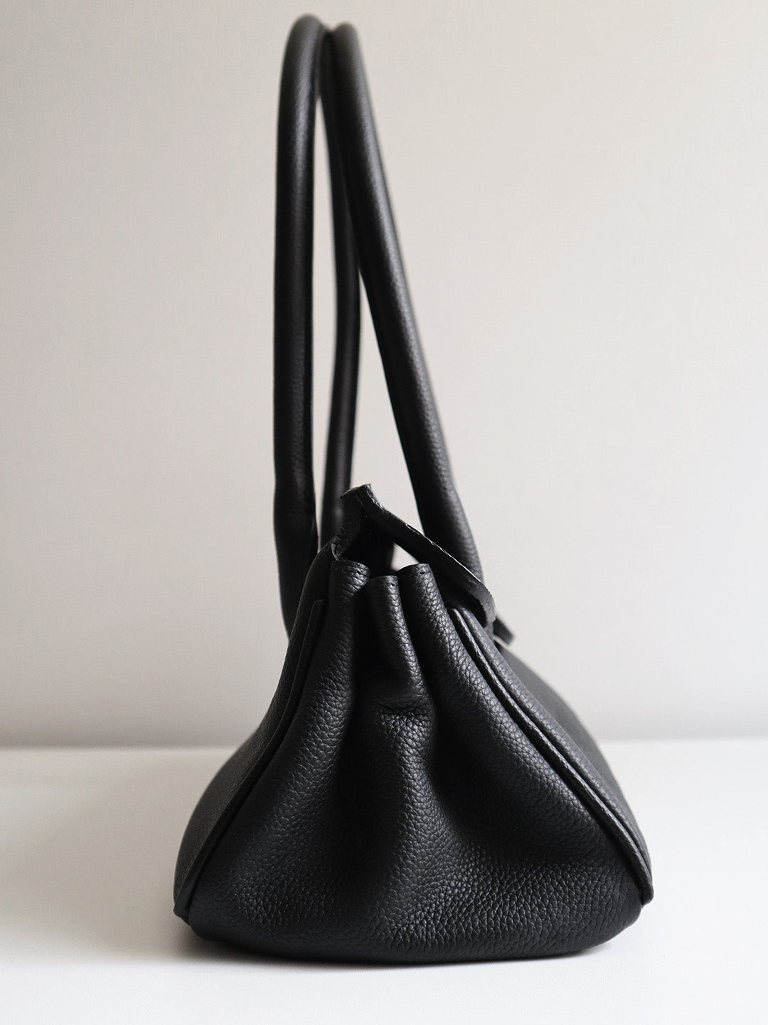 LEATHER CARRYALL MINI BLACK