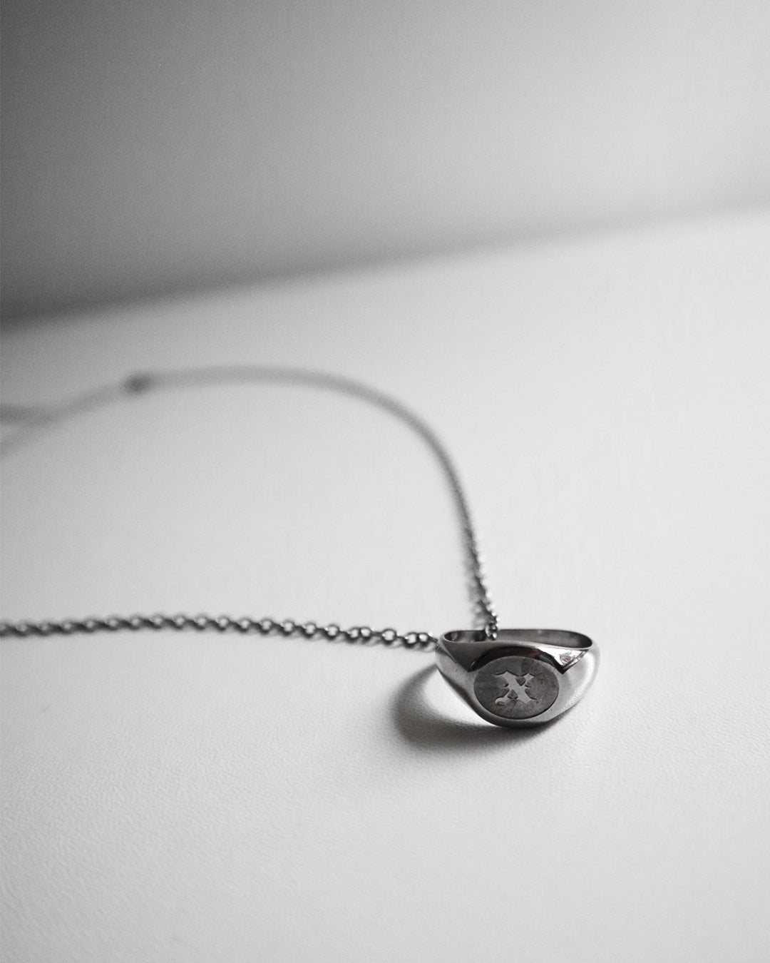 SIGNET NECKLACE SILVER