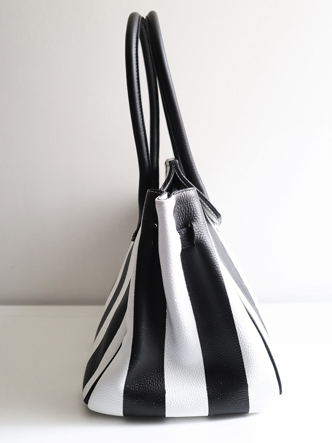 LEATHER CARRYALL STRIPED