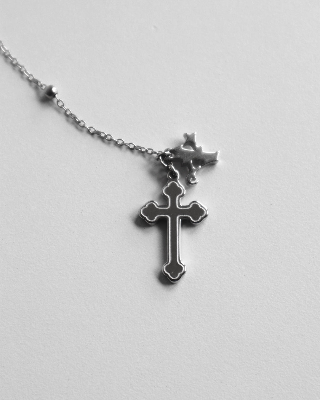 X ROSARY NECKLACE SILVER